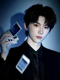 马嘉祺：蓄意接近